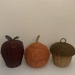 Fall Target Bullseye Decorative Bundle Set. Brand New.